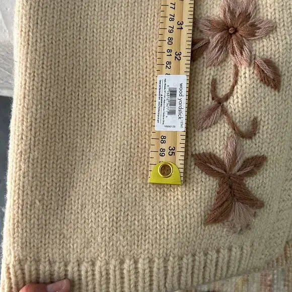 SOLD SOLD 1960s Wool Embroidered Long Cardigan Sweater Granny Boho Cottage SM - Picture 14 of 15